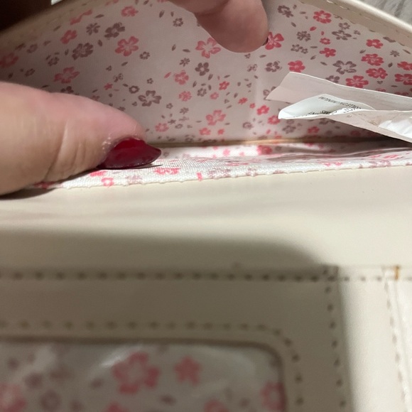 Nanette Lepore Charging Wallet W/RFID Protection, Color: Blush Beige NWT - Picture 8 of 9